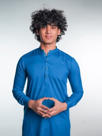 Elegant Cobalt Blue Shalwar Kameez – Timeless Tradition & Style